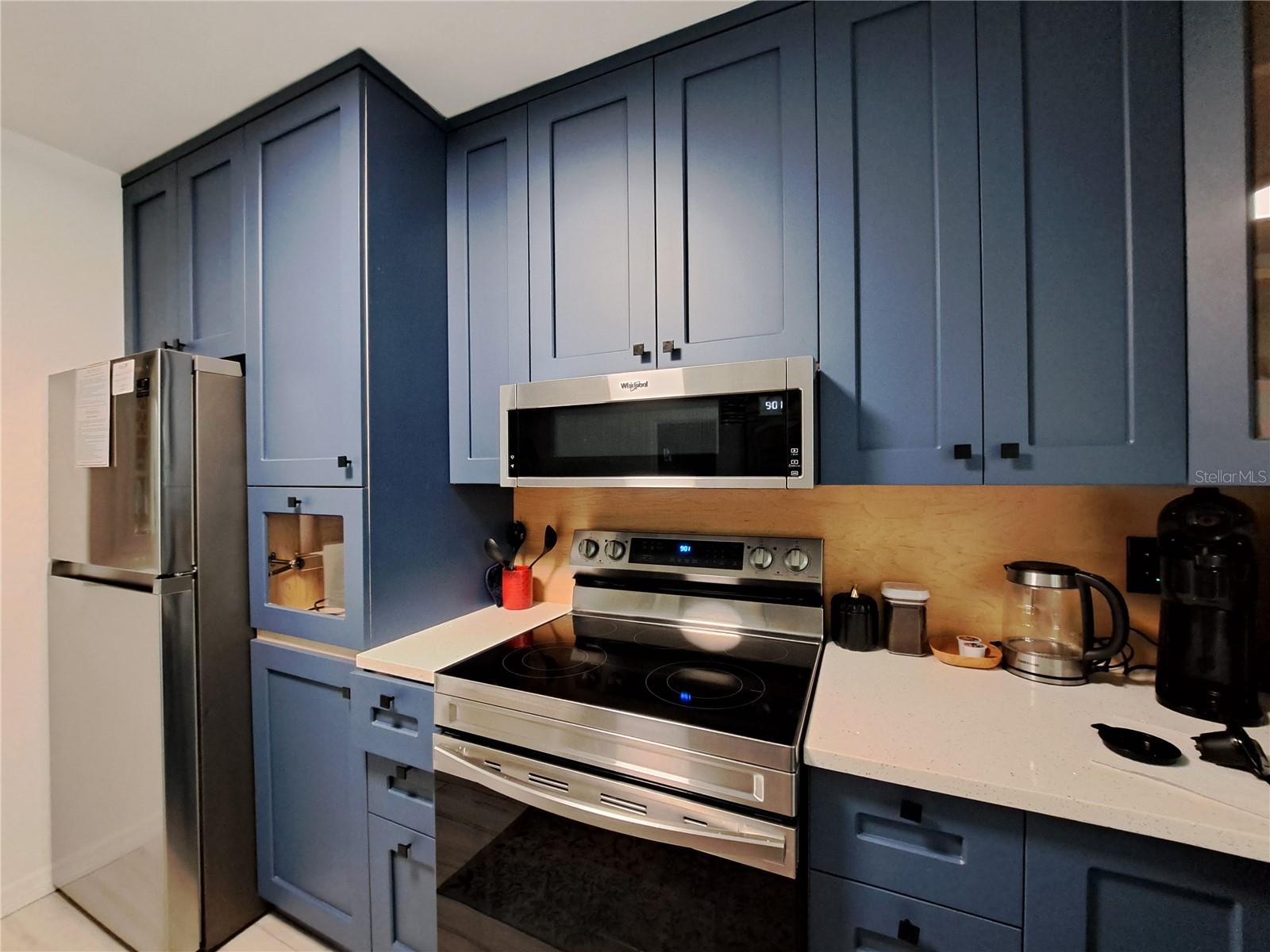 Image 66 of 90 For 4530 19th Street Circle W