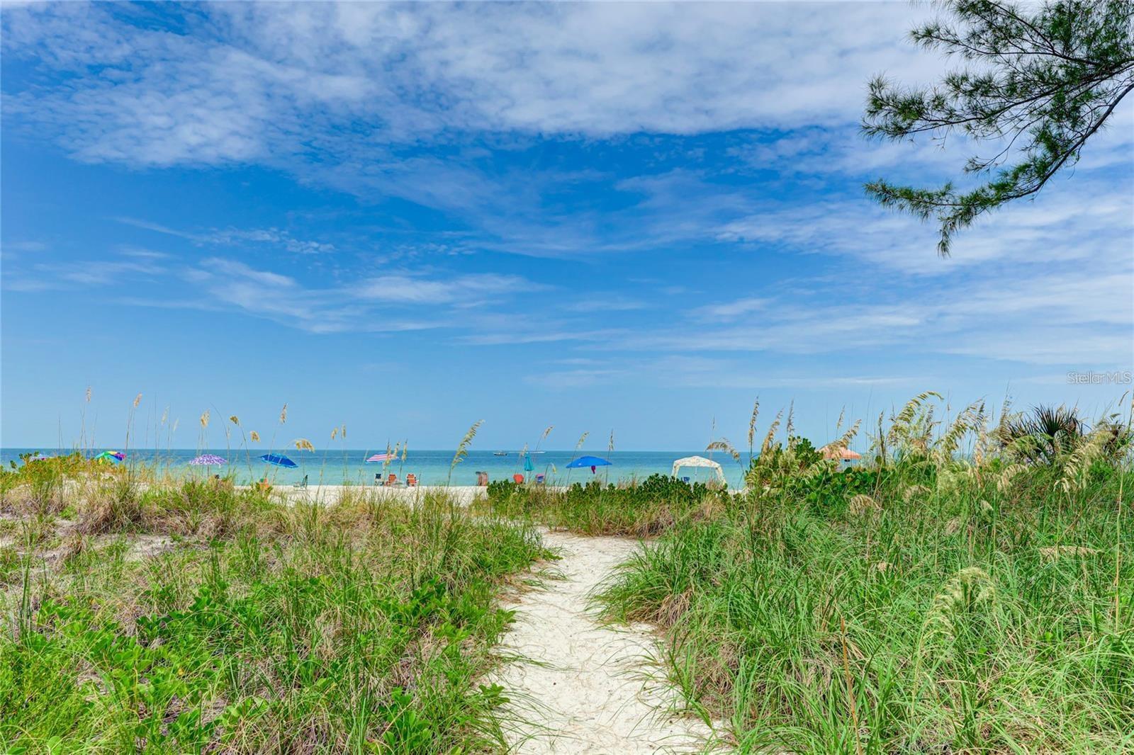 Image 87 of 90 For 4530 19th Street Circle W