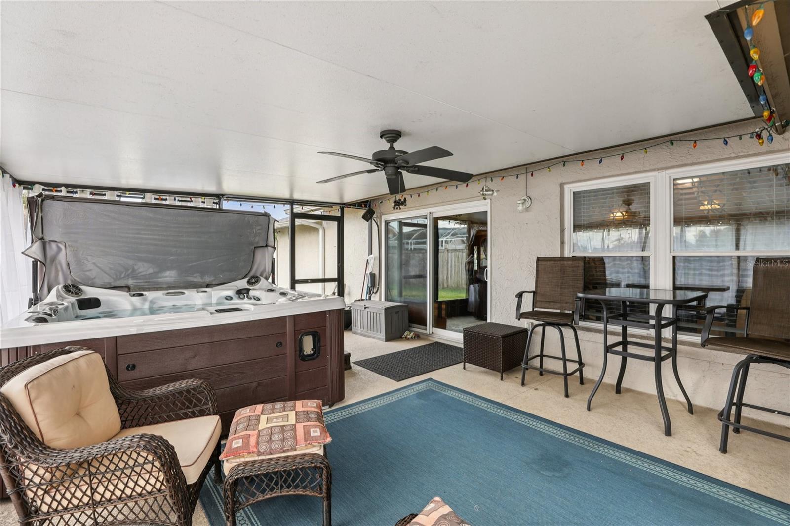 Image 22 of 31 For 12045 Vanilla Court