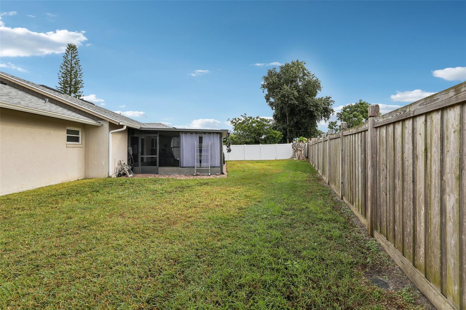 Image 27 of 31 For 12045 Vanilla Court