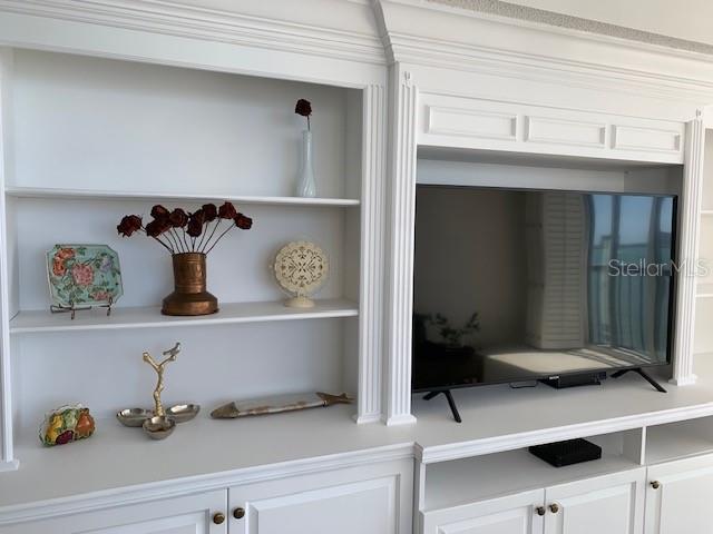 Image 5 of 11 For 100 Oakmont Lane 801