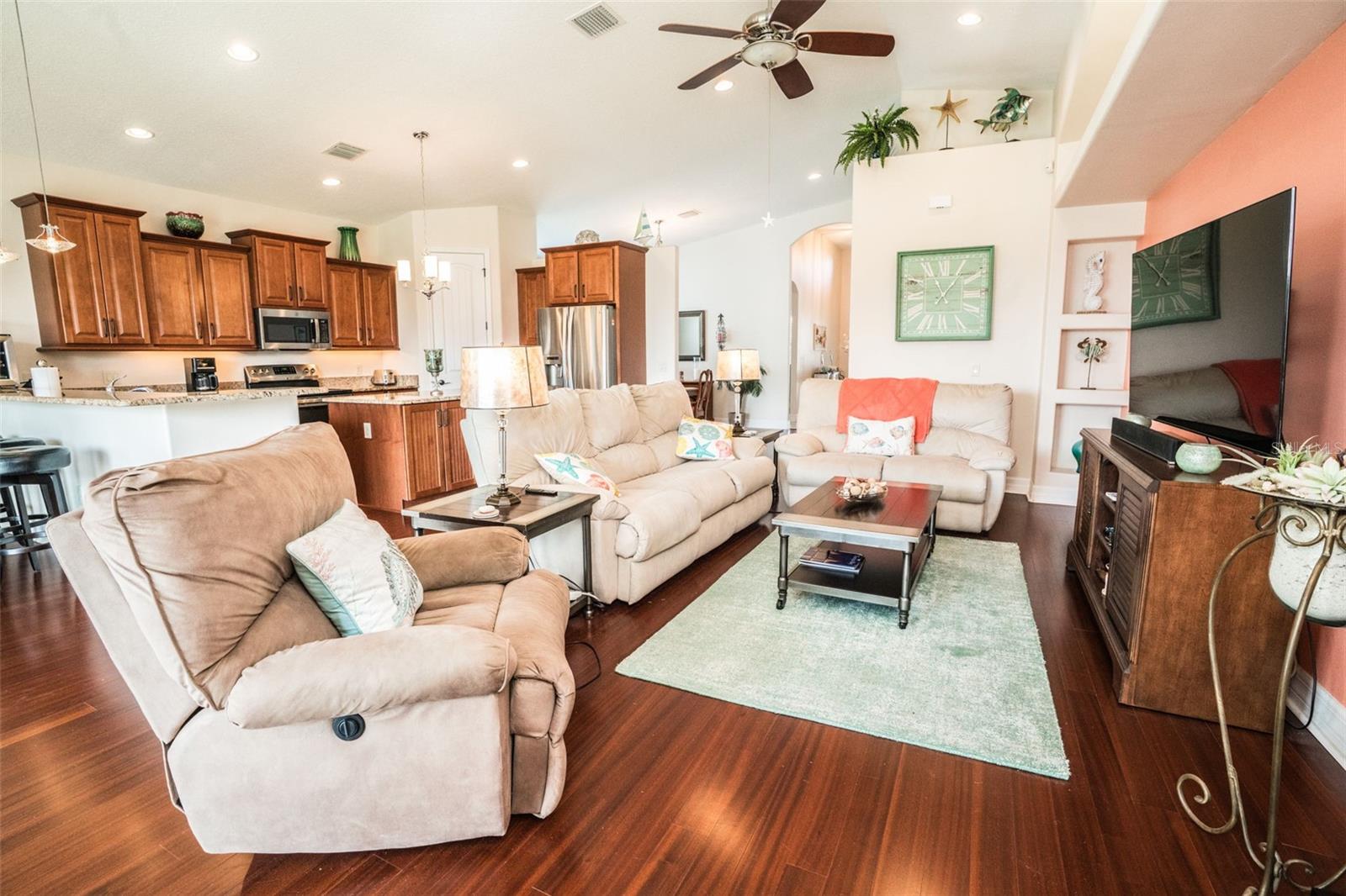 Image 4 of 34 For 562 Bimini Bay Boulevard