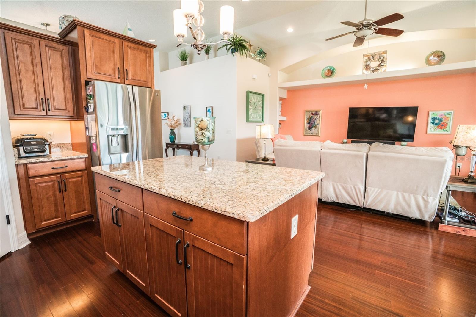 Image 9 of 34 For 562 Bimini Bay Boulevard