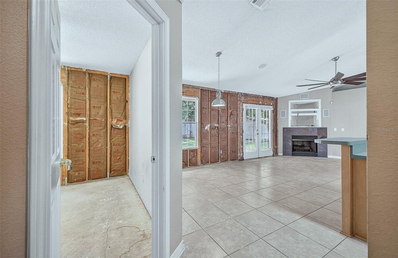 Image 14 of 33 For 1548 Pelican Point Drive