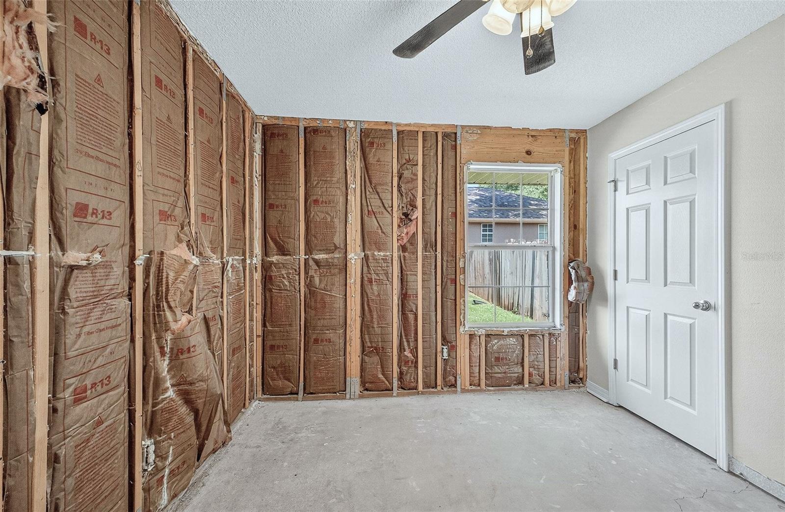 Image 21 of 33 For 1548 Pelican Point Drive