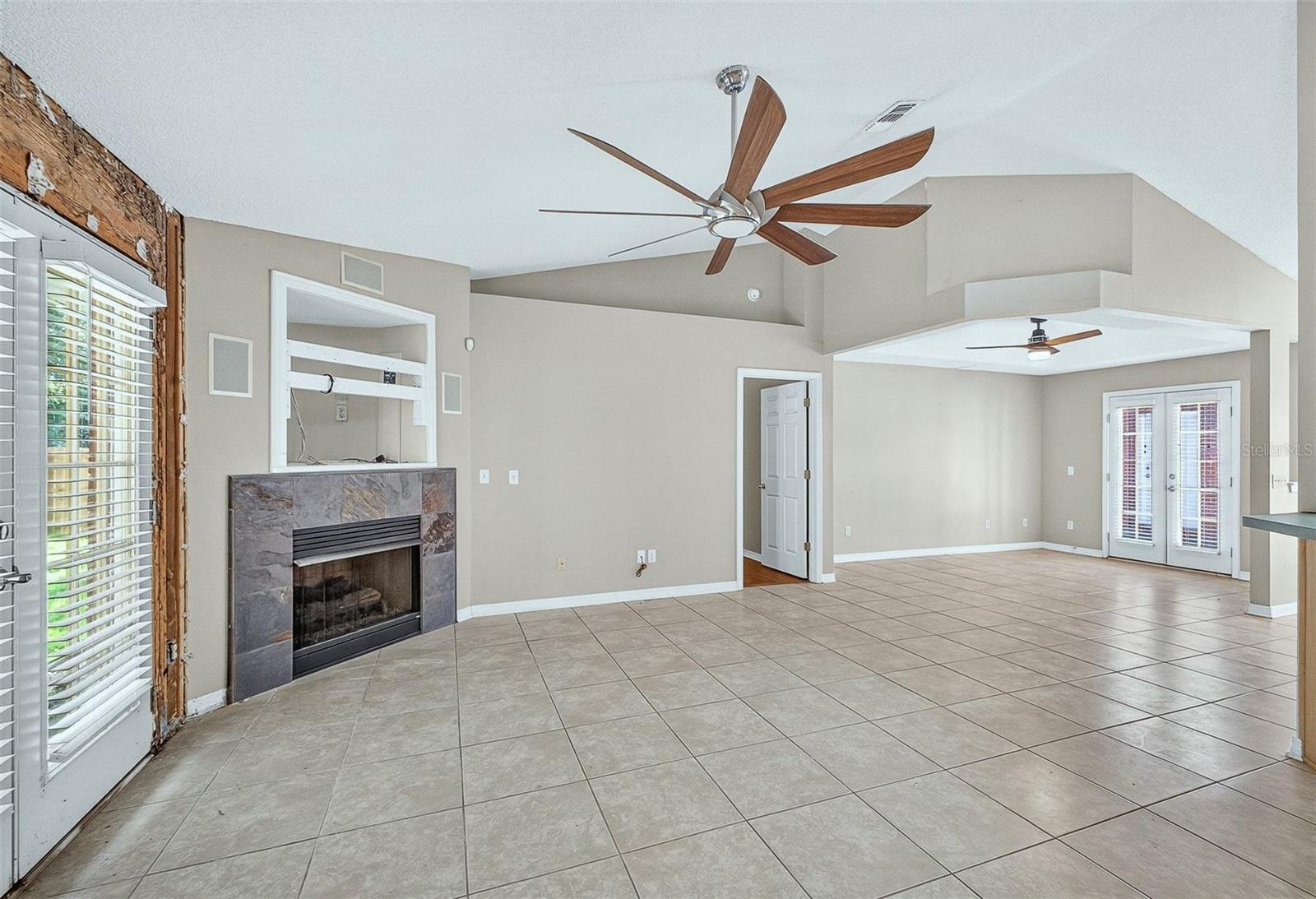 Image 8 of 33 For 1548 Pelican Point Drive