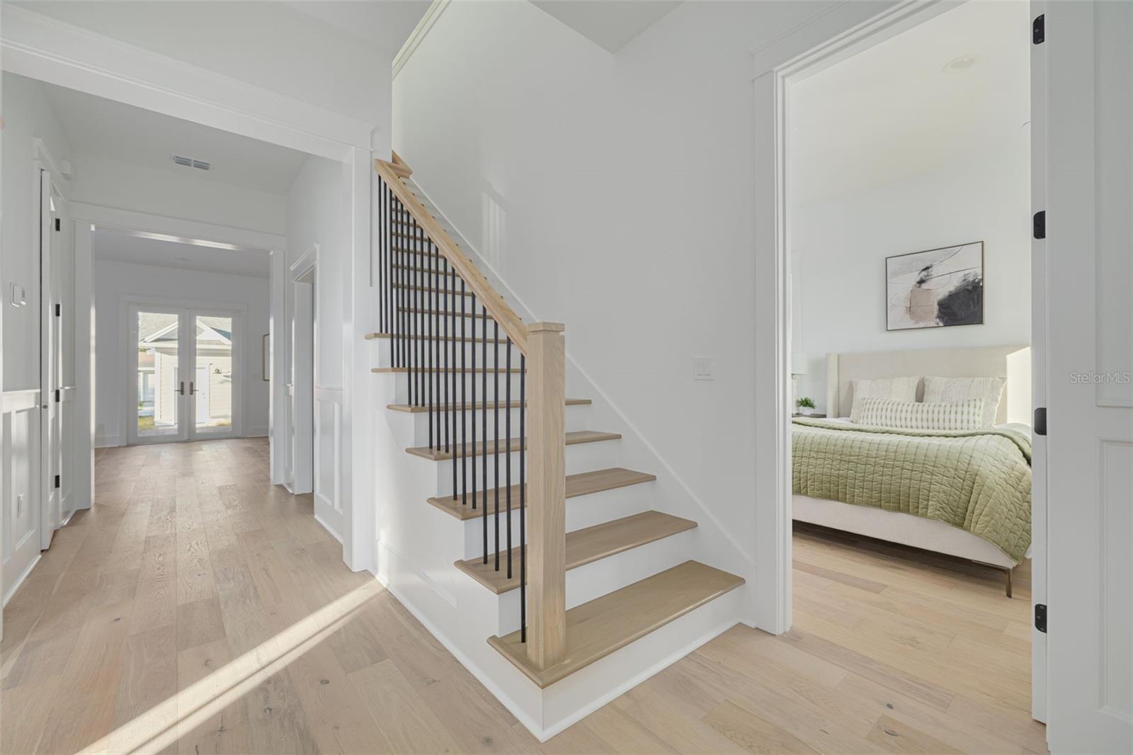 Image 13 of 36 For 621 37th Avenue N