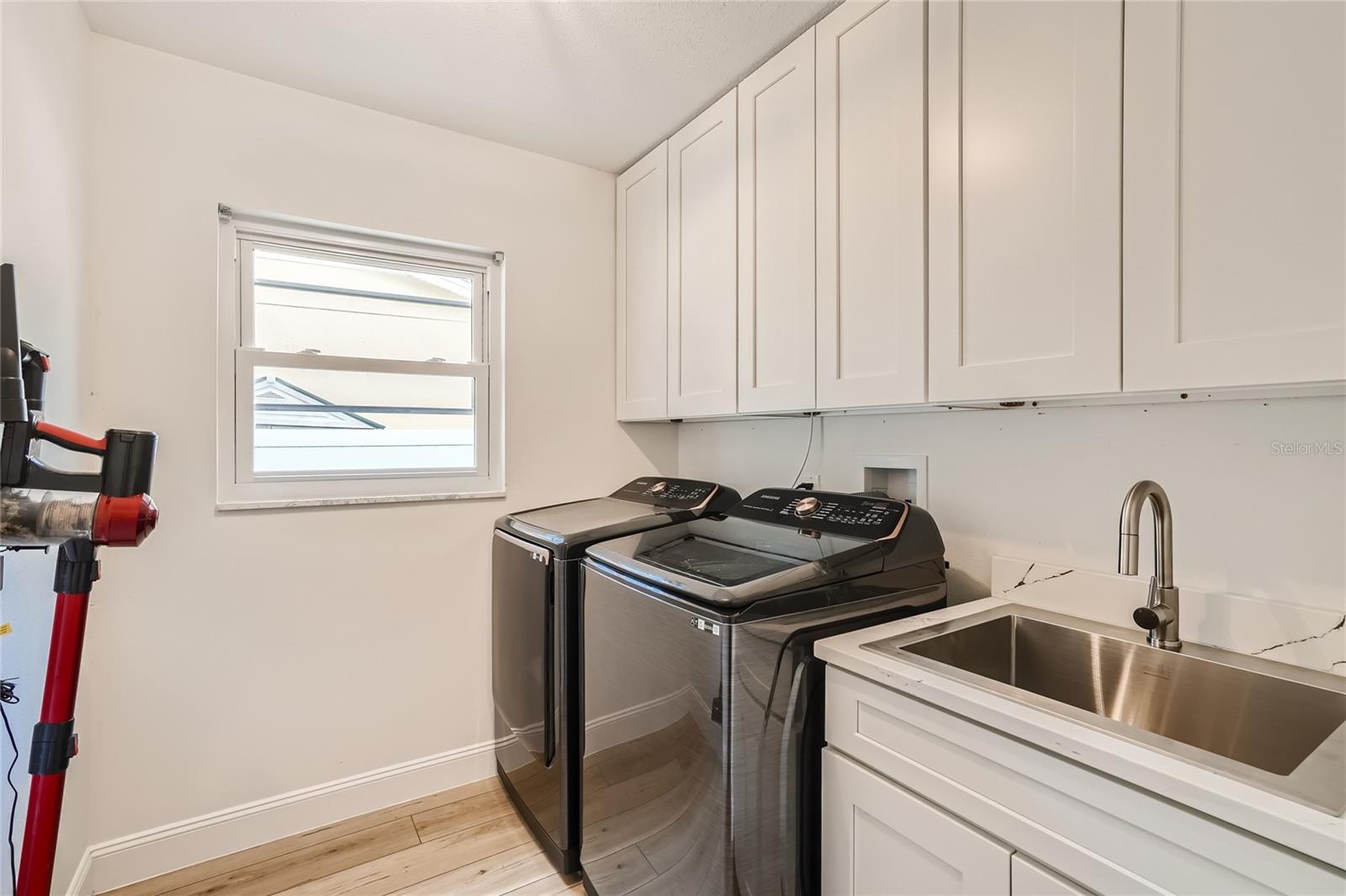 Image 42 of 50 For 14161 83rd Place