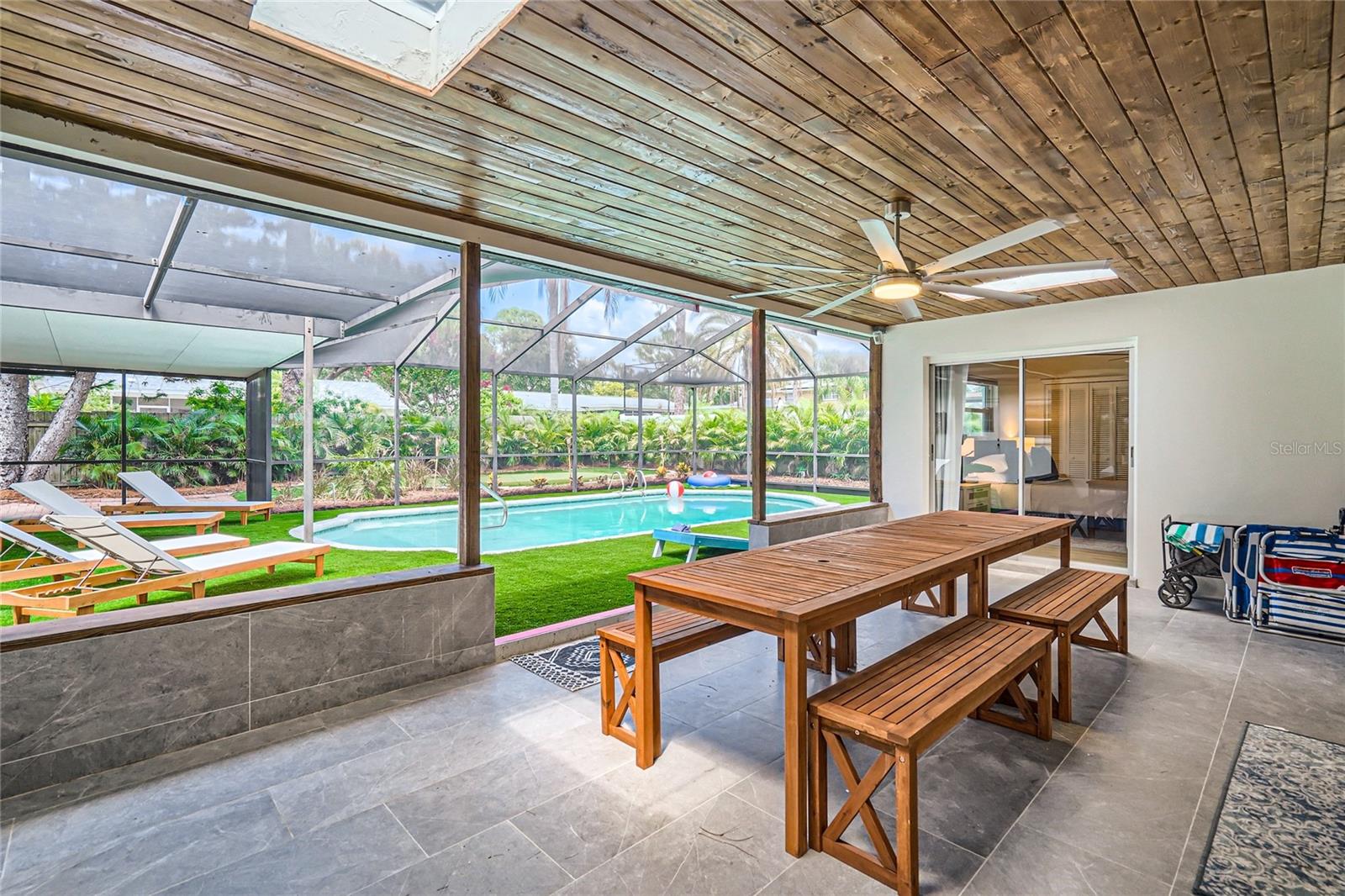 Image 43 of 50 For 14161 83rd Place