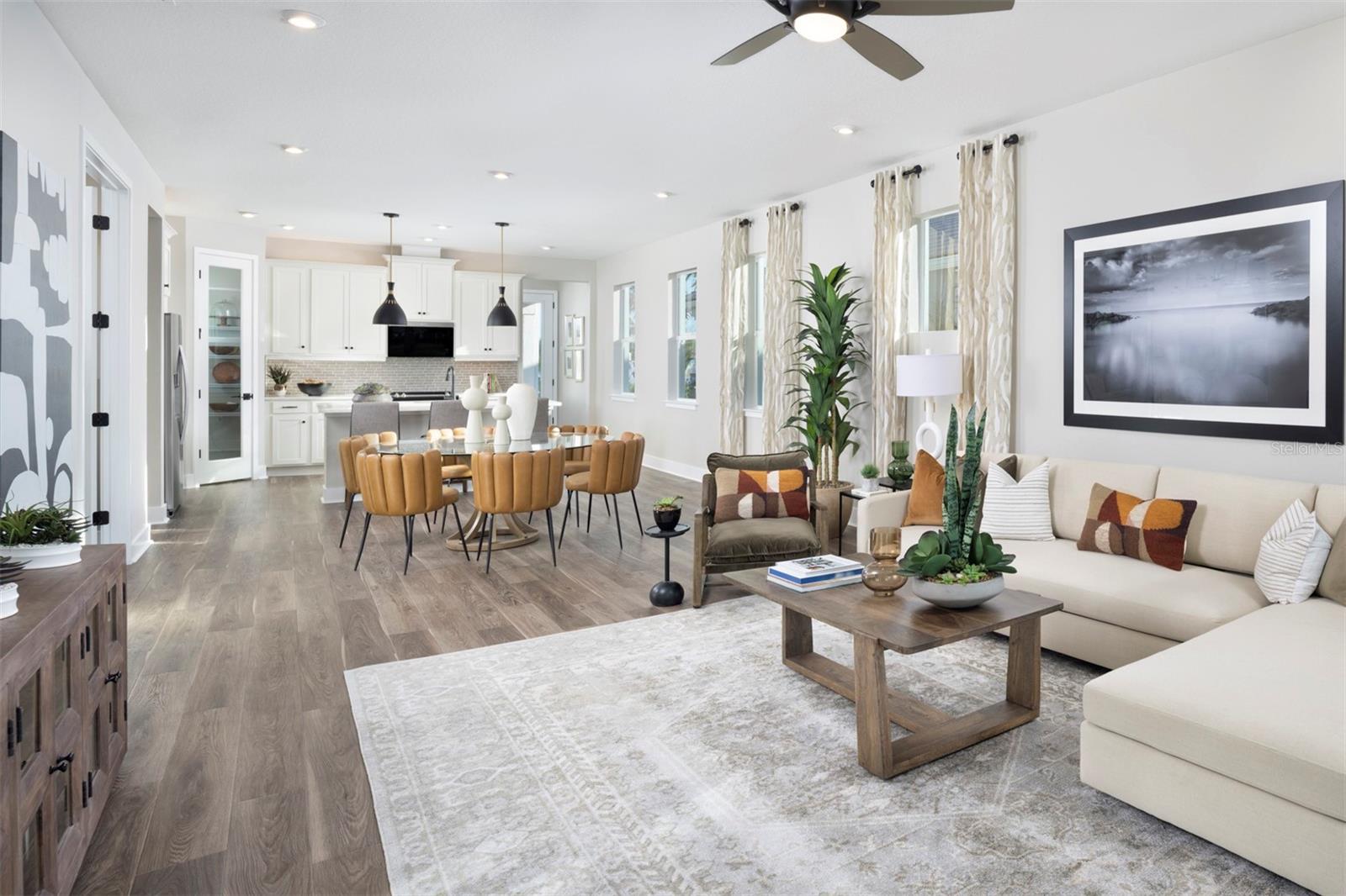 Image 4 of 23 For 11187 Livewell Court