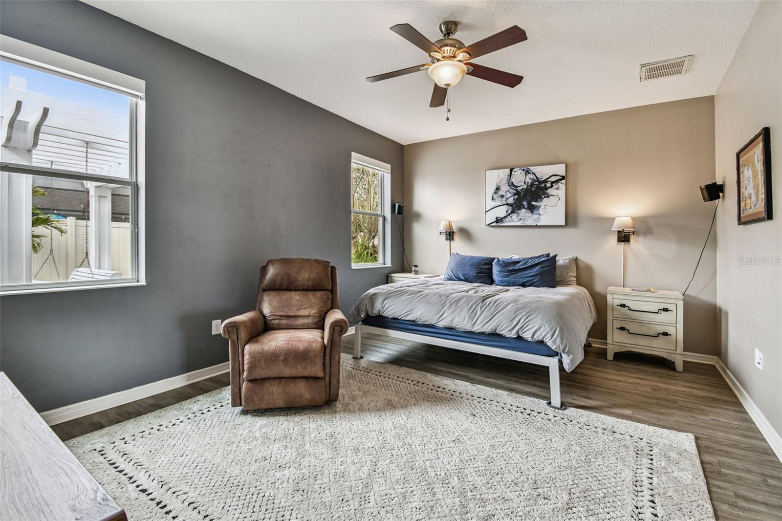 Image 34 of 72 For 21717 Billowy Jaunt Drive