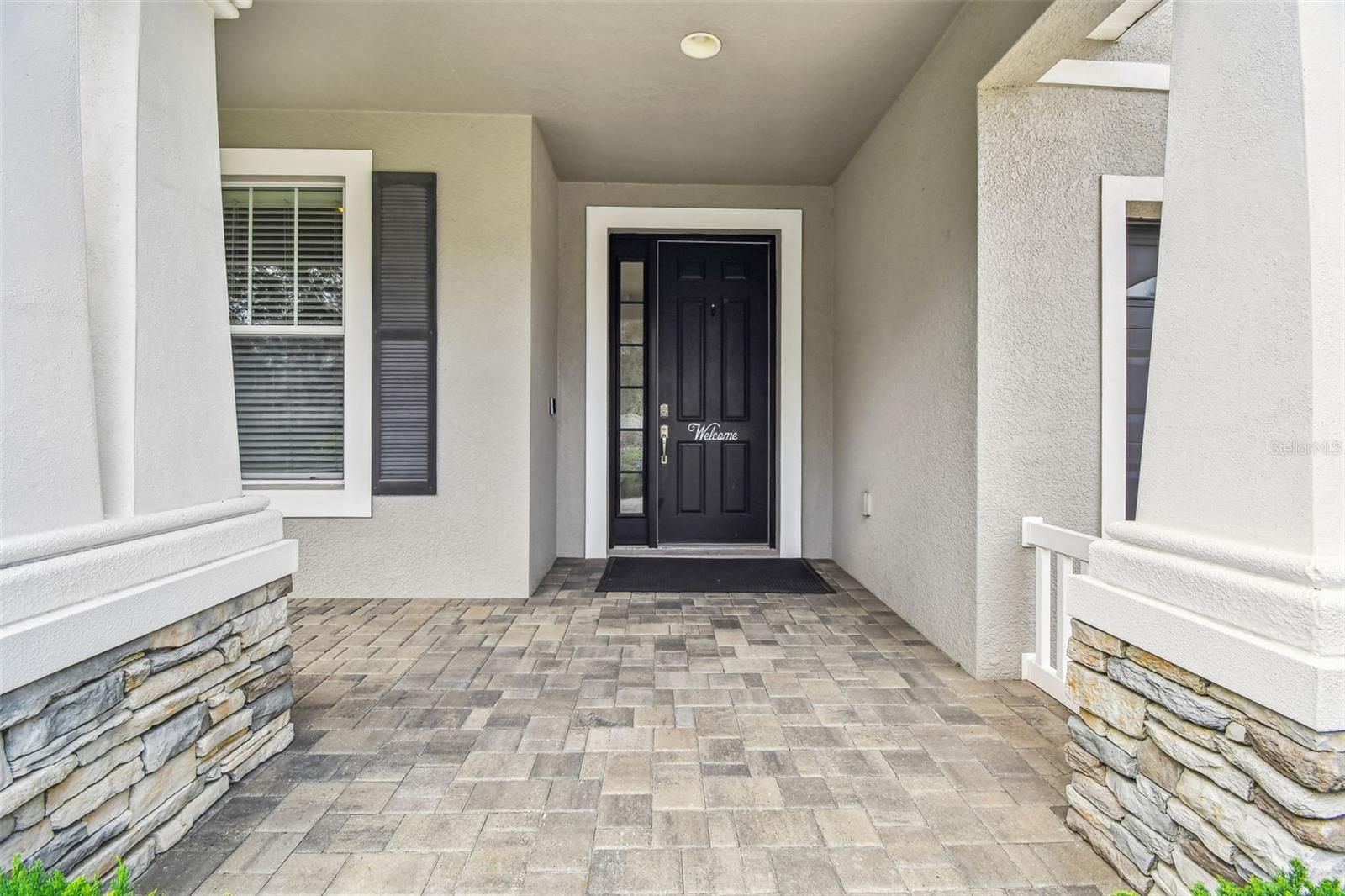 Image 7 of 72 For 21717 Billowy Jaunt Drive