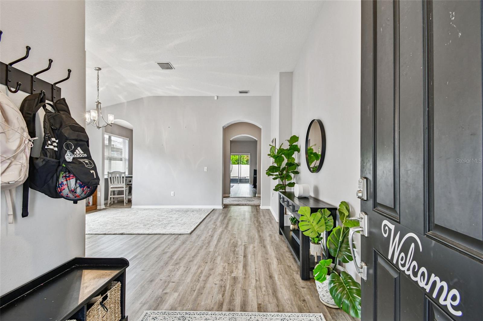 Image 9 of 72 For 21717 Billowy Jaunt Drive