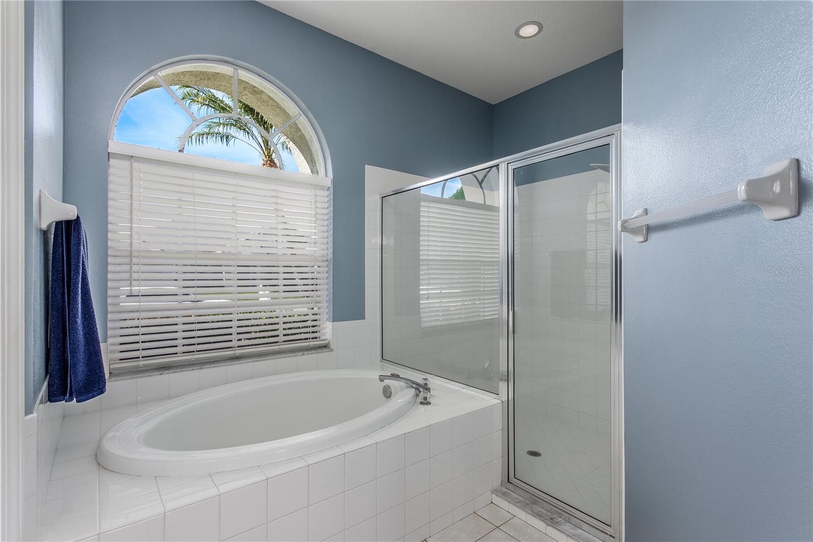 Image 20 of 35 For 5402 Spectacular Bid Drive