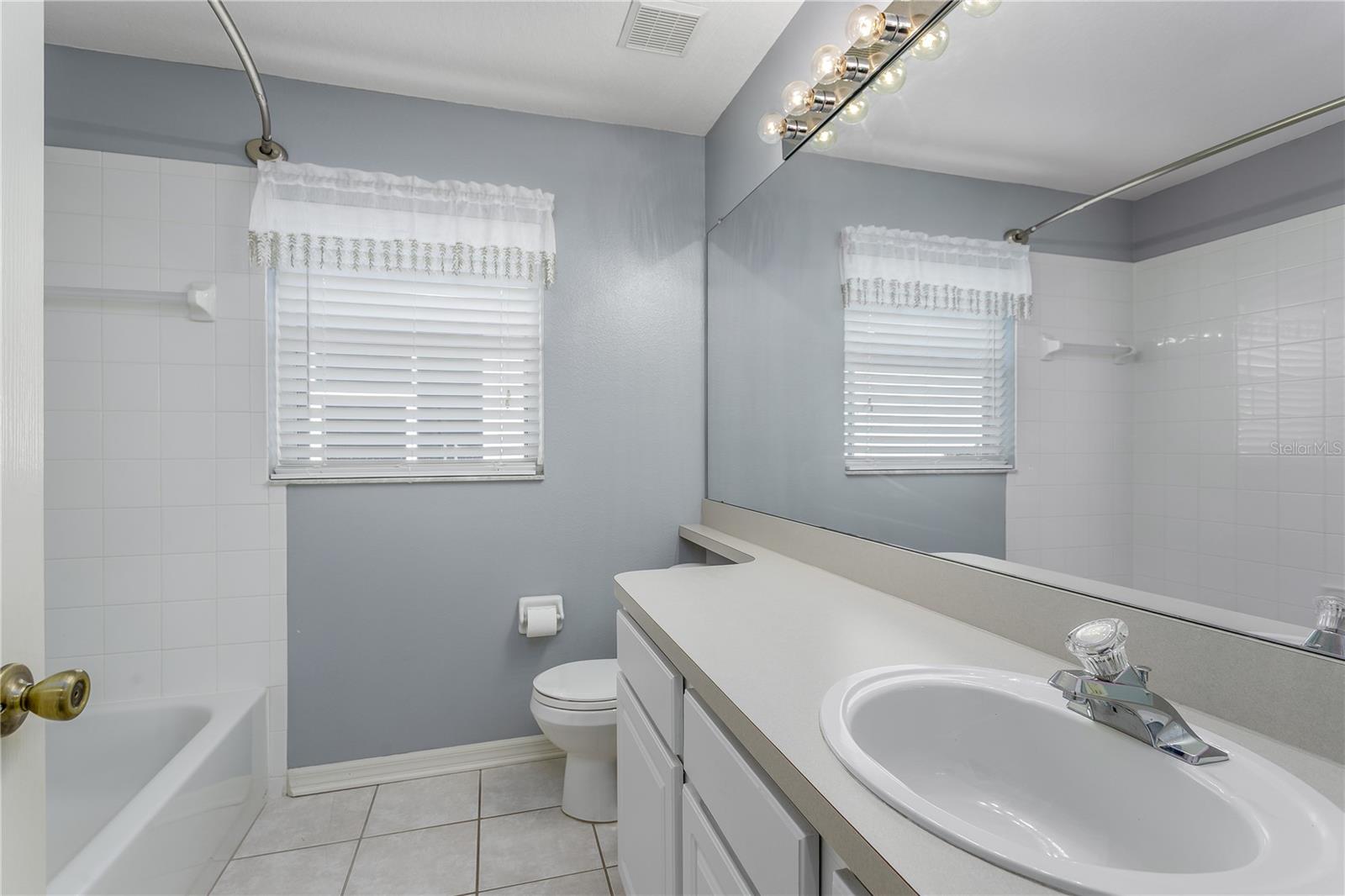 Image 23 of 35 For 5402 Spectacular Bid Drive