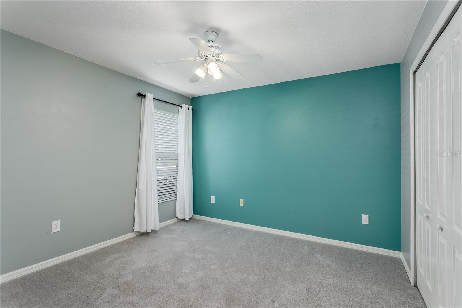 Image 24 of 35 For 5402 Spectacular Bid Drive