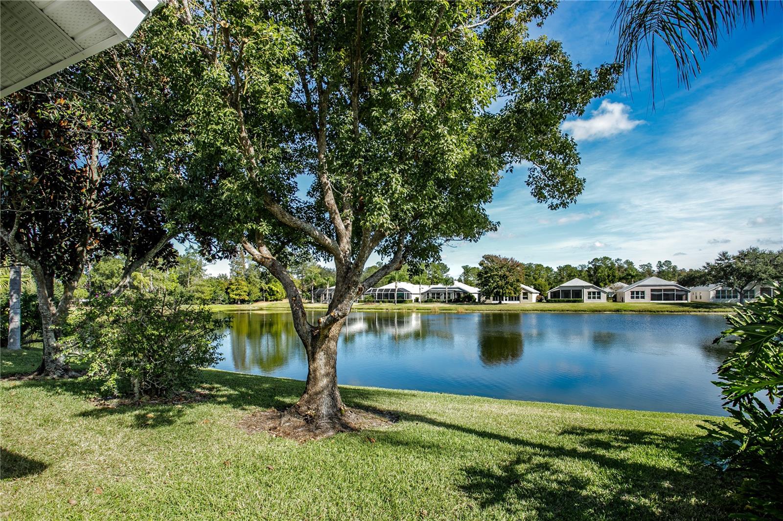 Image 8 of 35 For 5402 Spectacular Bid Drive