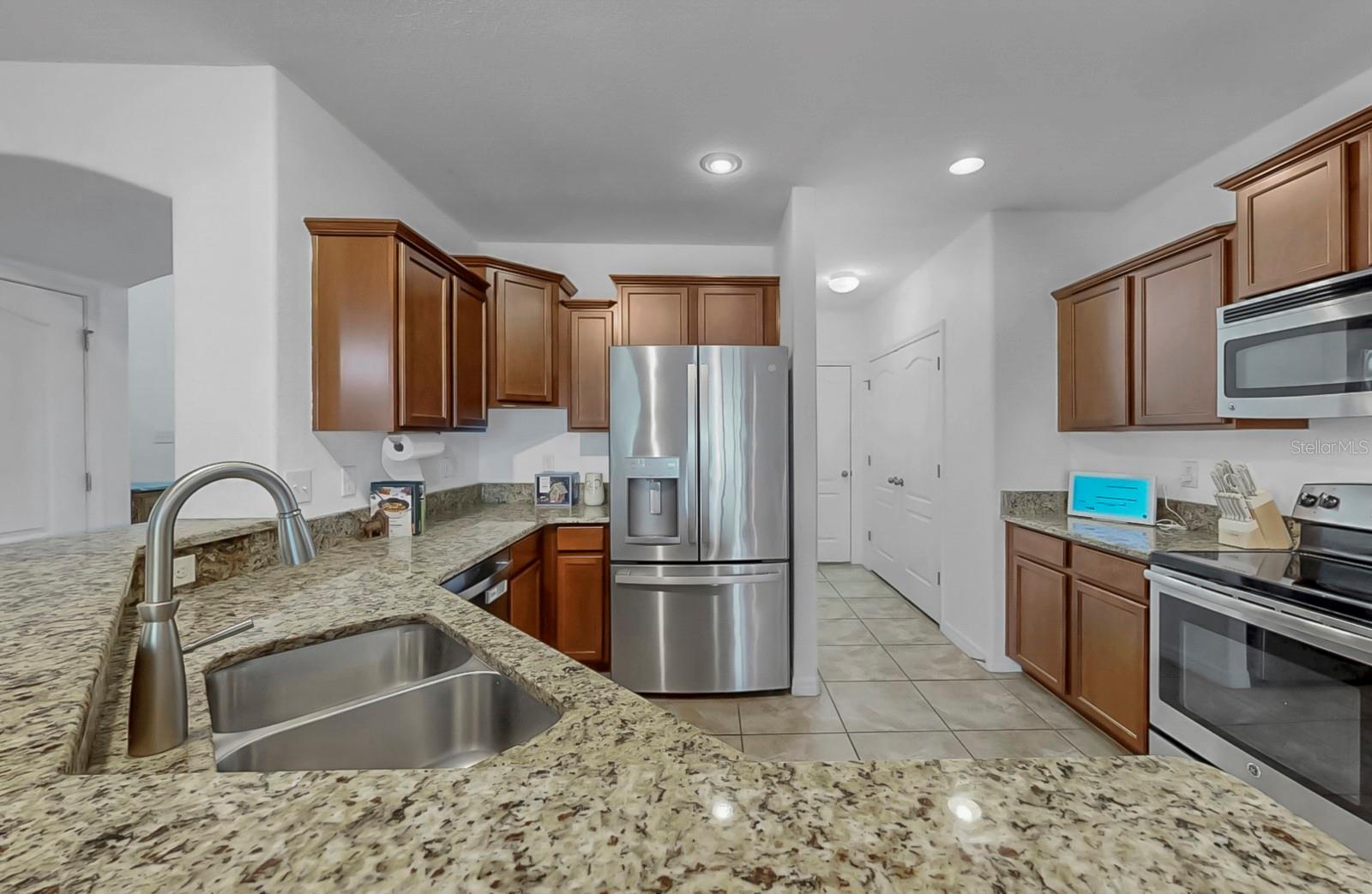 Image 14 of 60 For 10012 Newminster Loop