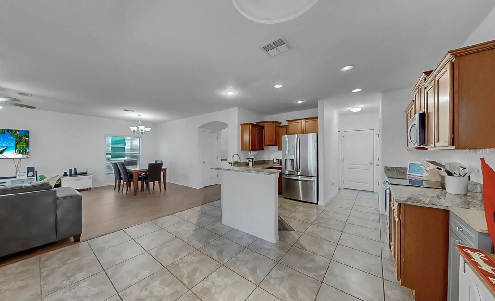 Image 18 of 60 For 10012 Newminster Loop