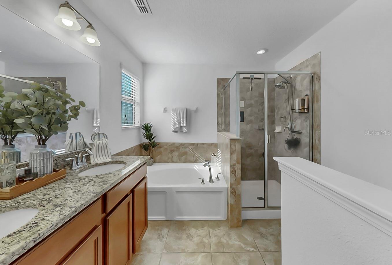 Image 32 of 60 For 10012 Newminster Loop