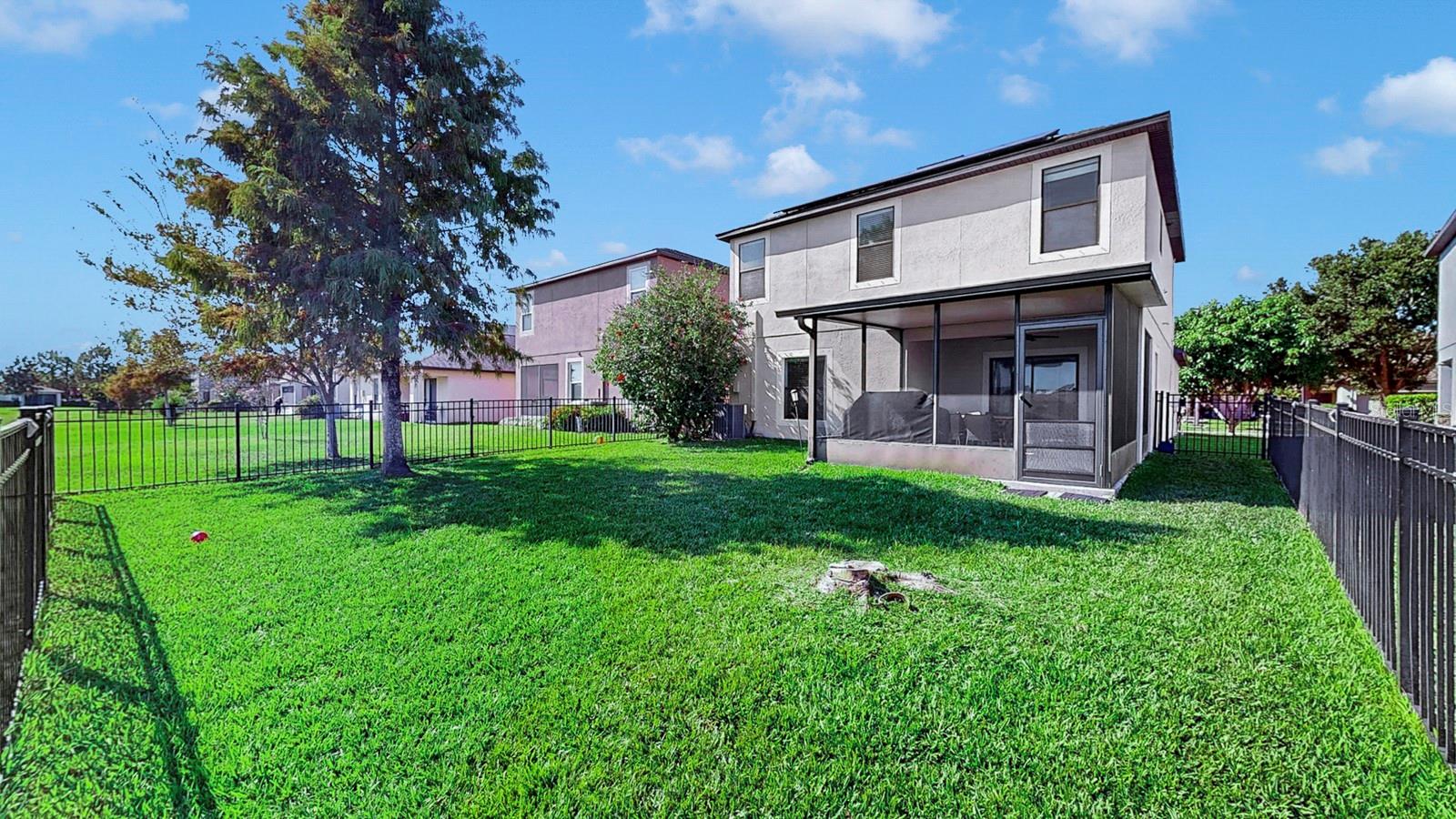 Image 45 of 60 For 10012 Newminster Loop