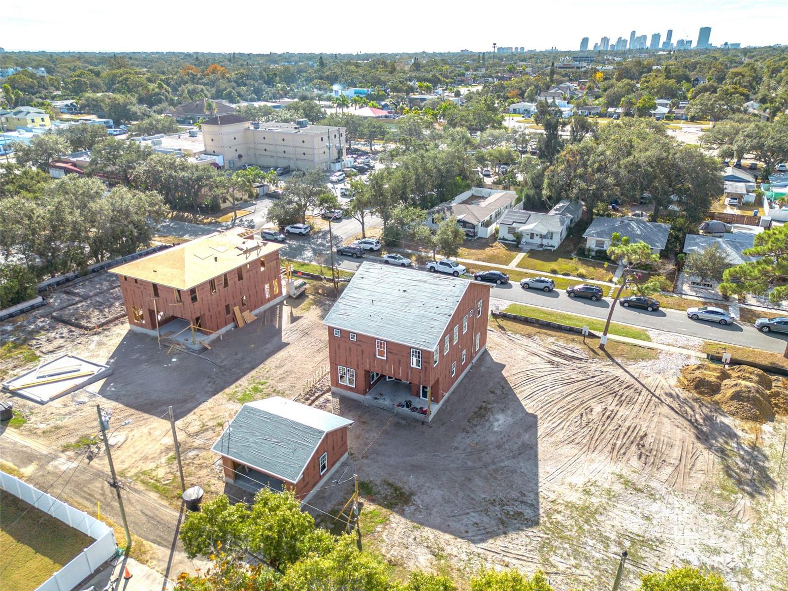 Image 9 of 11 For 465 47th Avenue N