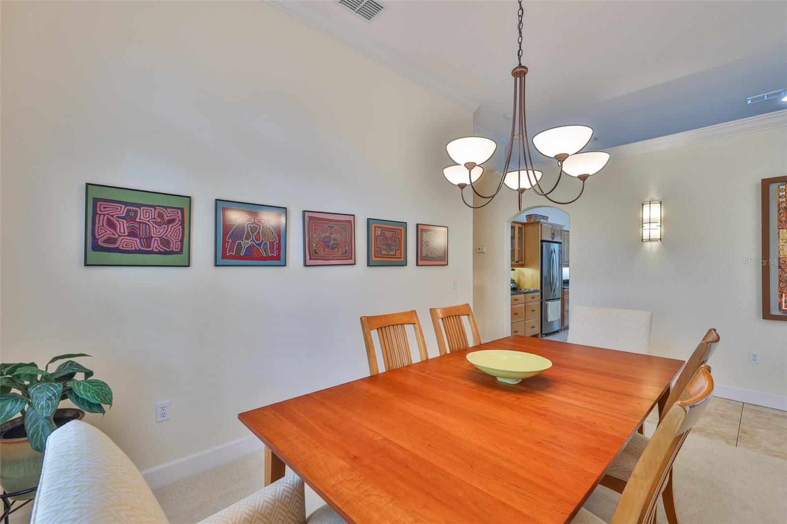 Image 18 of 50 For 11 Grandifloras Court