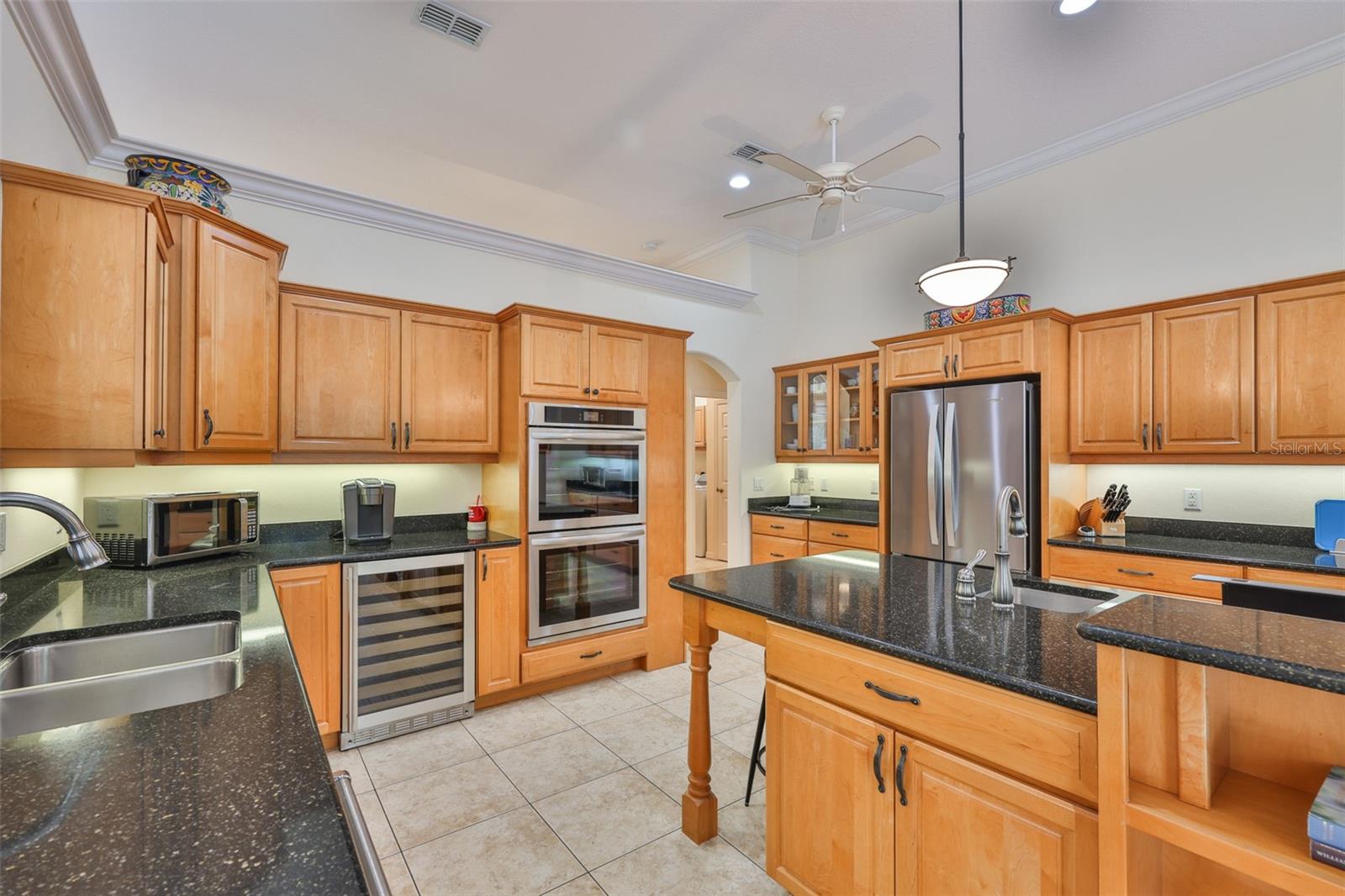 Image 21 of 50 For 11 Grandifloras Court