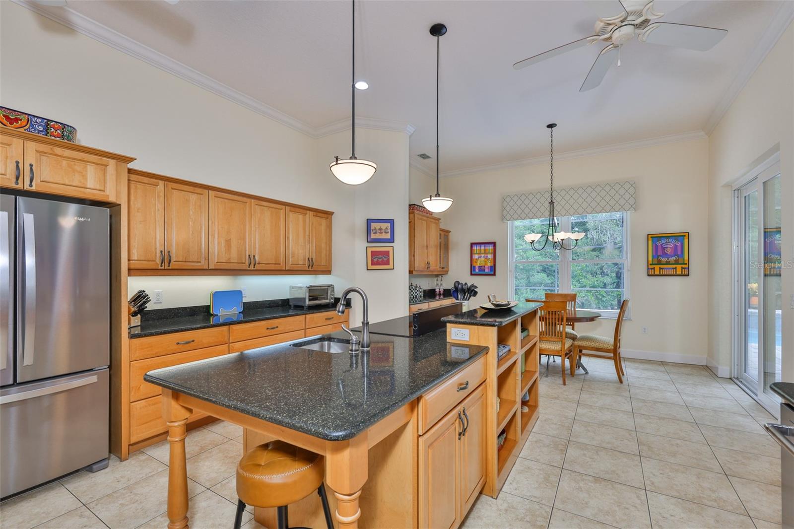 Image 22 of 50 For 11 Grandifloras Court