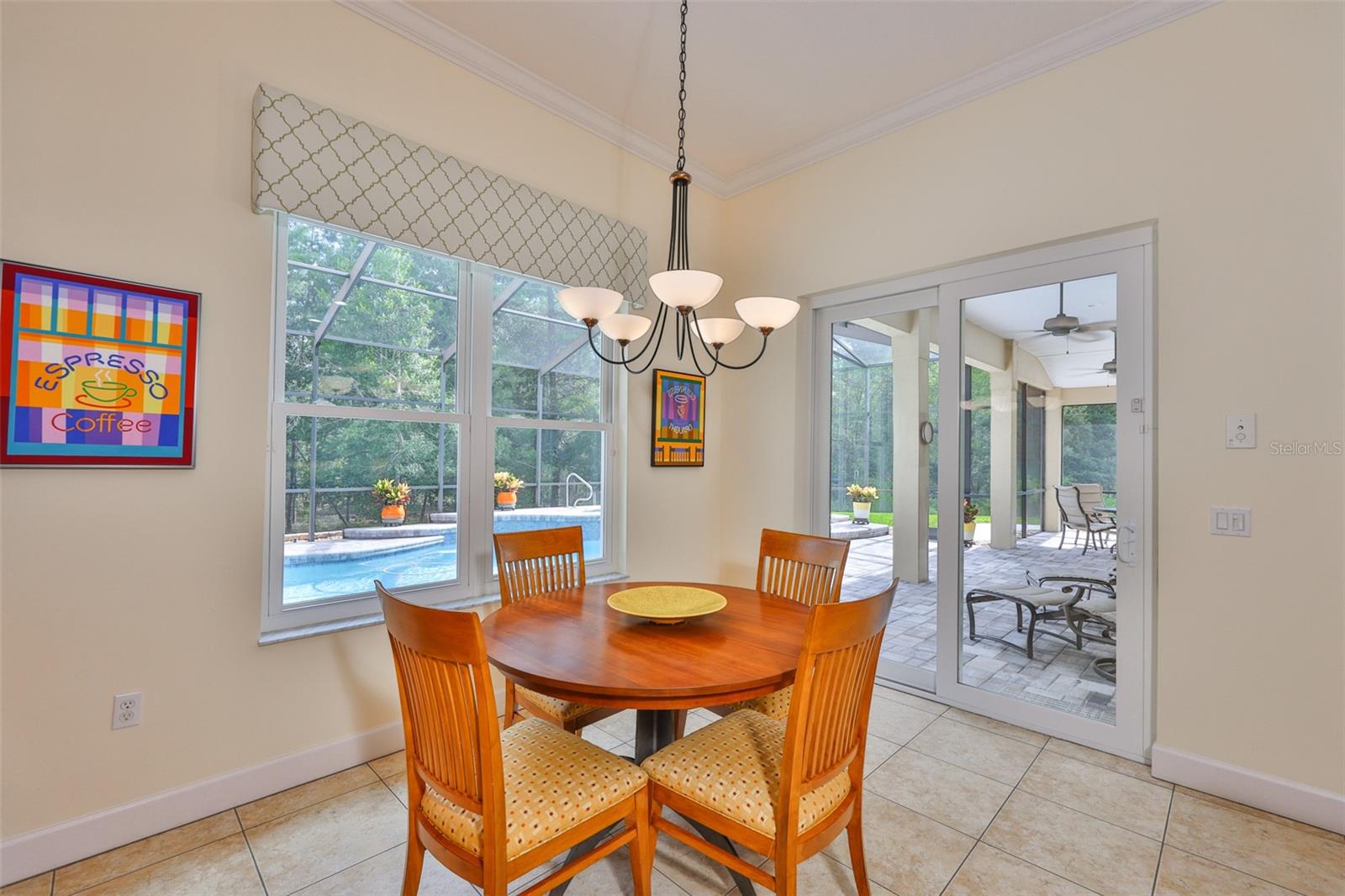 Image 23 of 50 For 11 Grandifloras Court