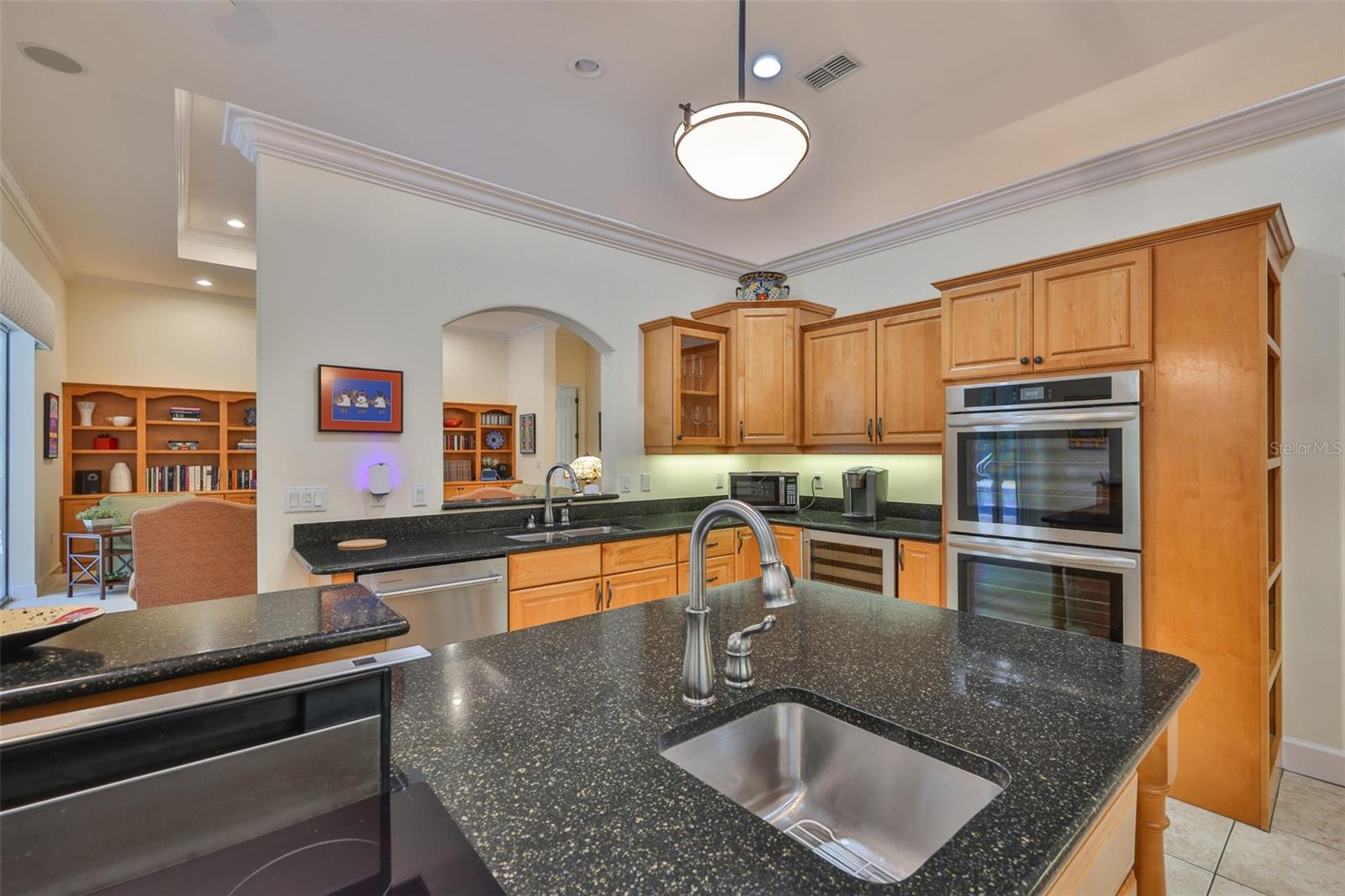 Image 28 of 50 For 11 Grandifloras Court