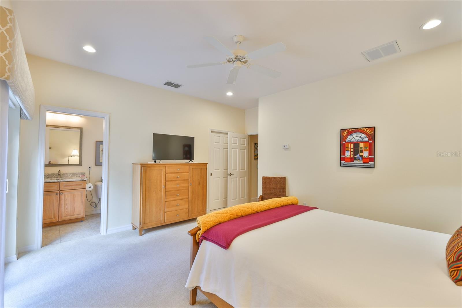 Image 37 of 50 For 11 Grandifloras Court