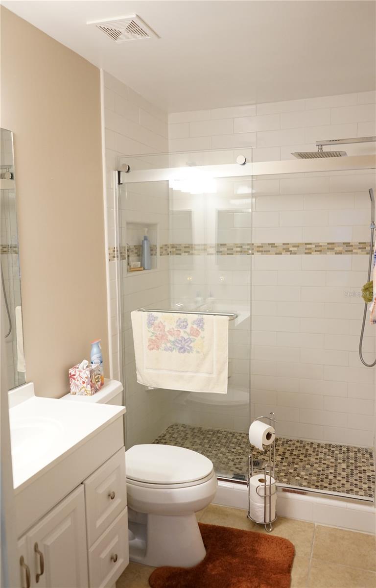 Image 19 of 51 For 311 Kelsey Way 3