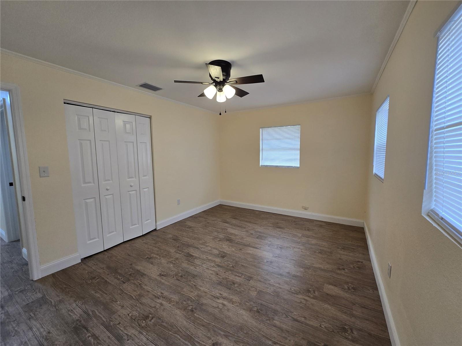 Image 18 of 32 For 2301 Moody Avenue