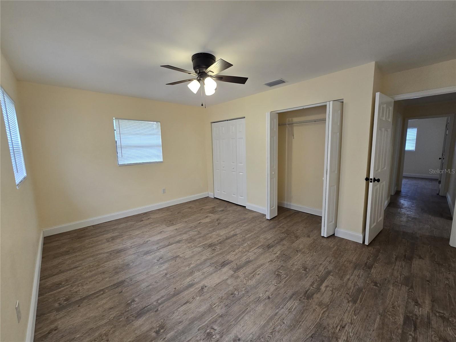 Image 19 of 32 For 2301 Moody Avenue