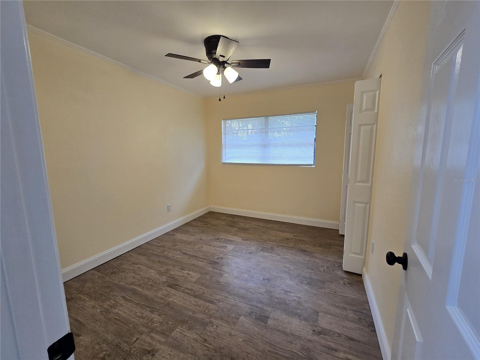 Image 23 of 32 For 2301 Moody Avenue