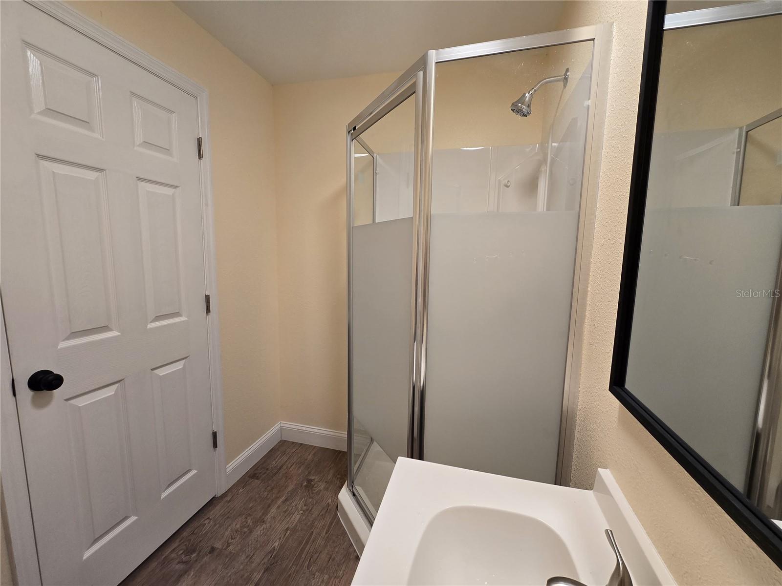 Image 25 of 32 For 2301 Moody Avenue