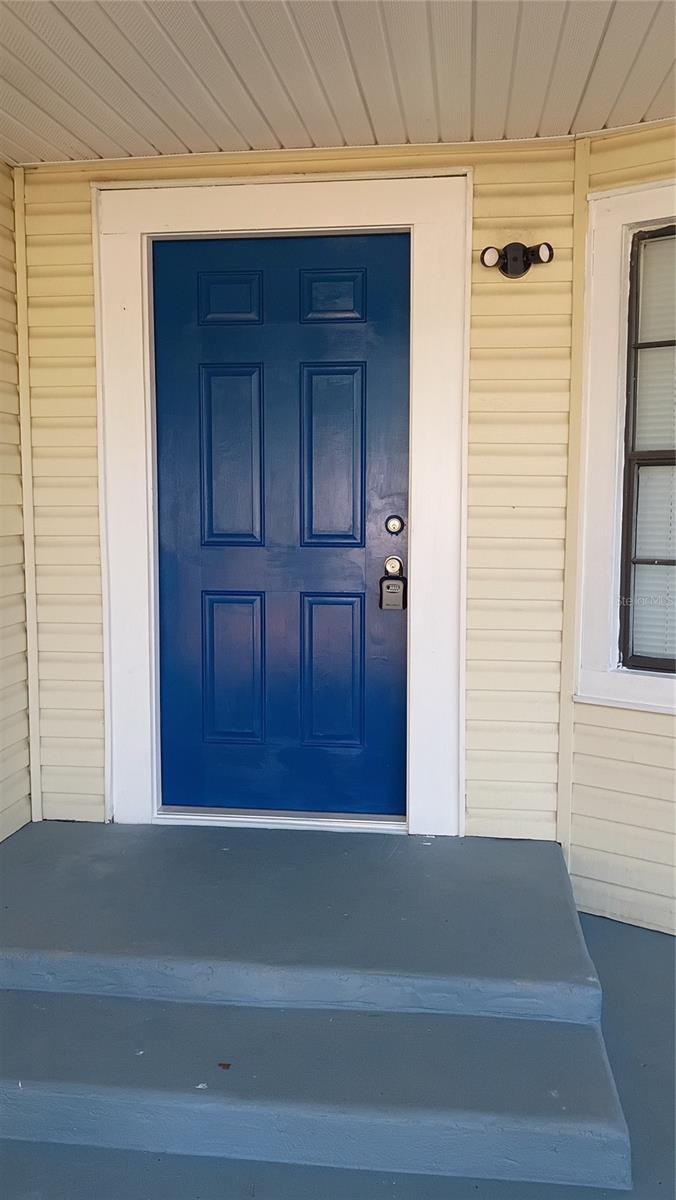 Image 3 of 32 For 2301 Moody Avenue