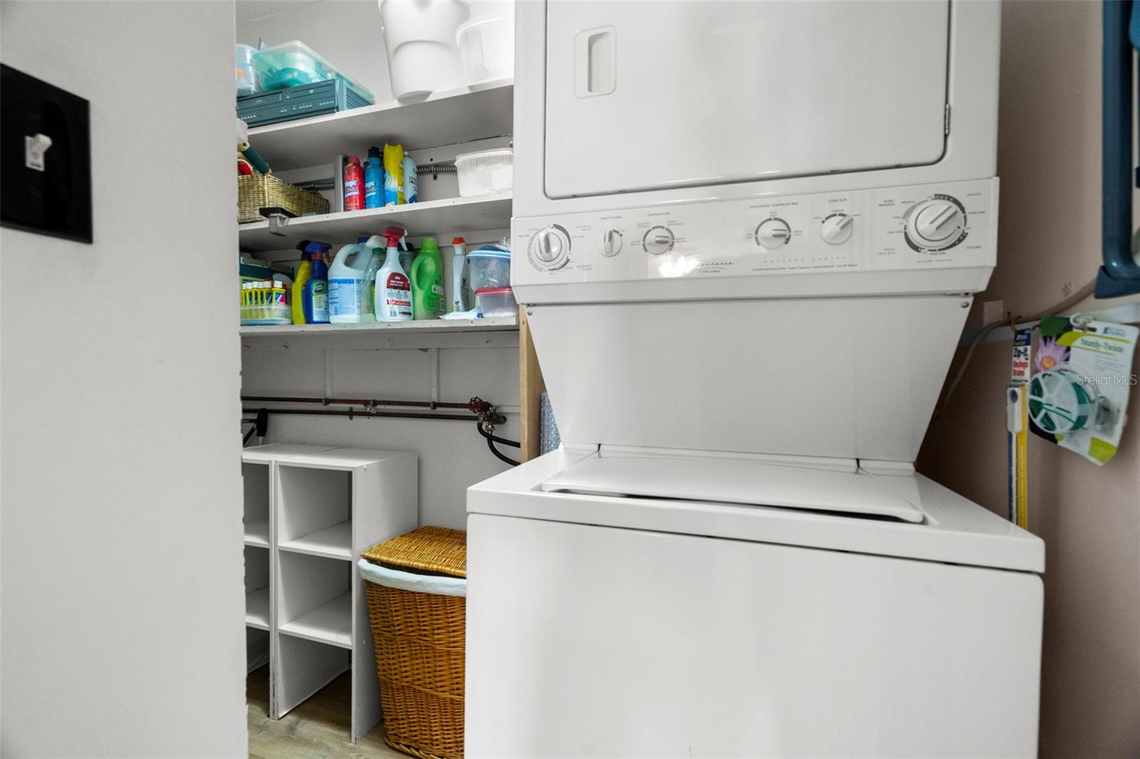 Image 19 of 24 For 4353 Tahitian Gardens Cir B