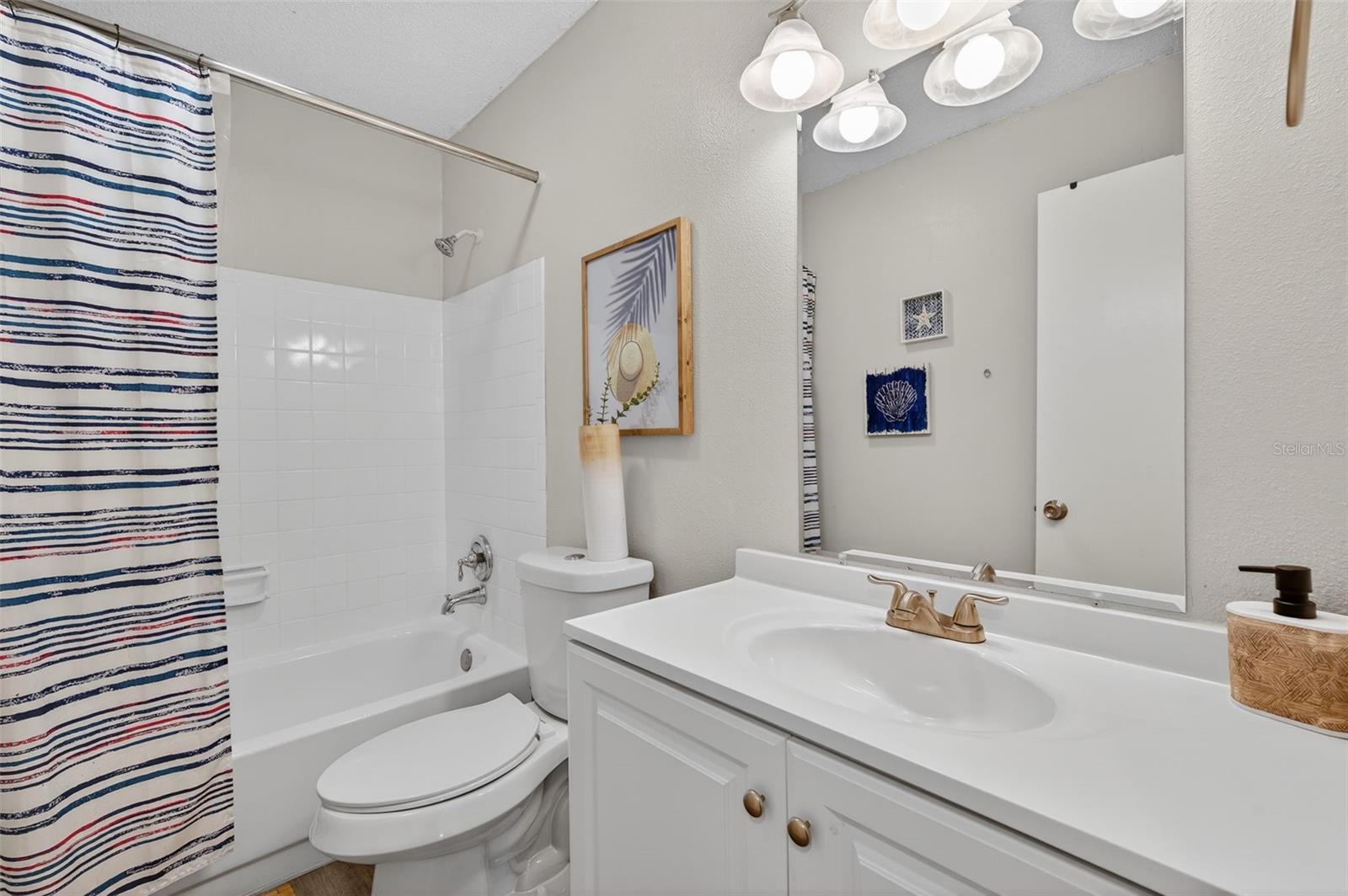 Image 11 of 52 For 6429 109th Terrace N