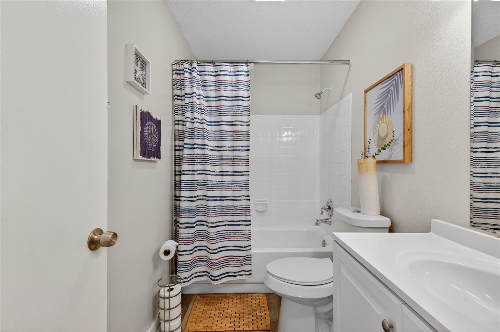 Image 12 of 52 For 6429 109th Terrace N