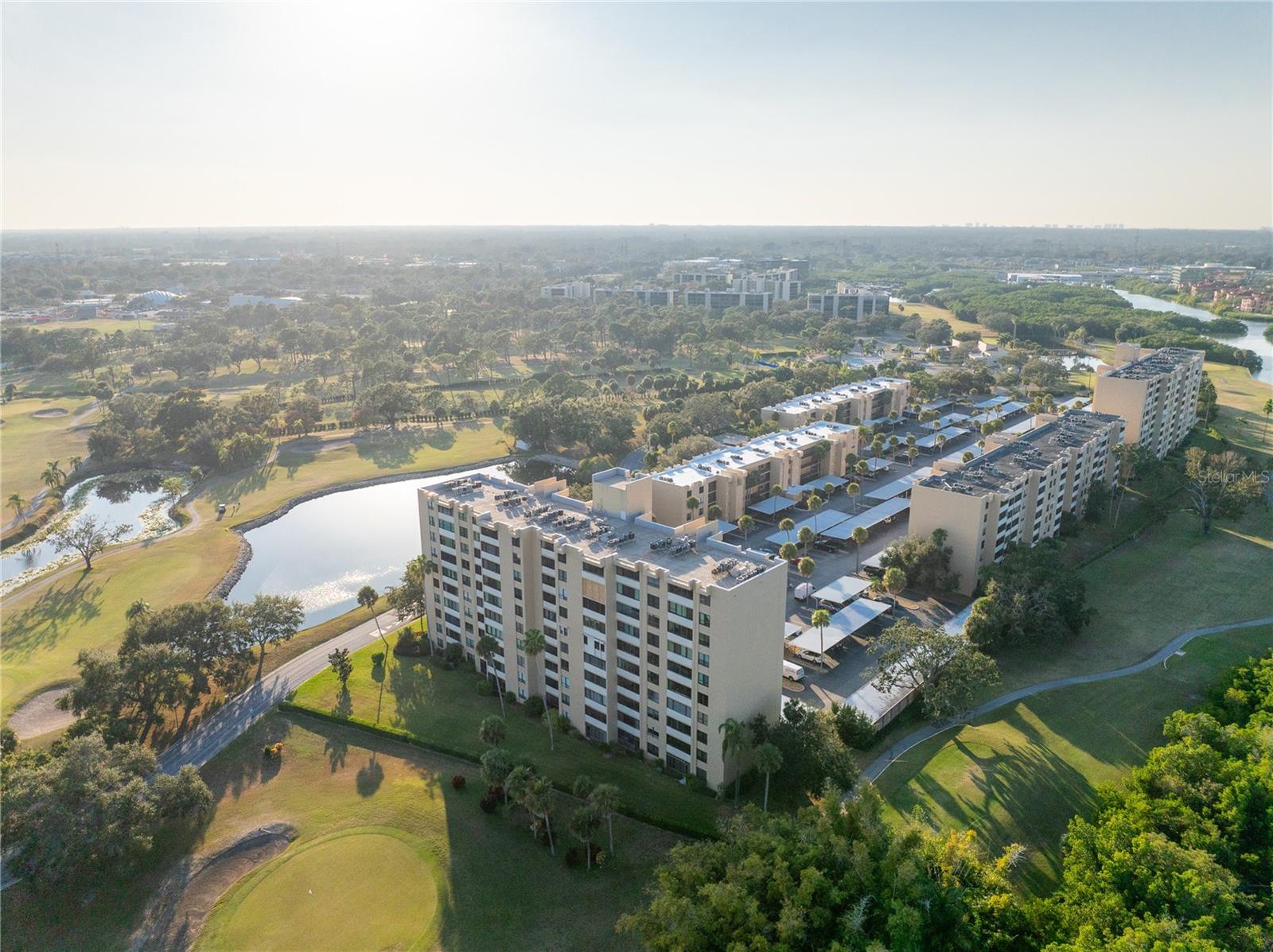 Image 16 of 40 For 2616 Cove Cay Drive 802