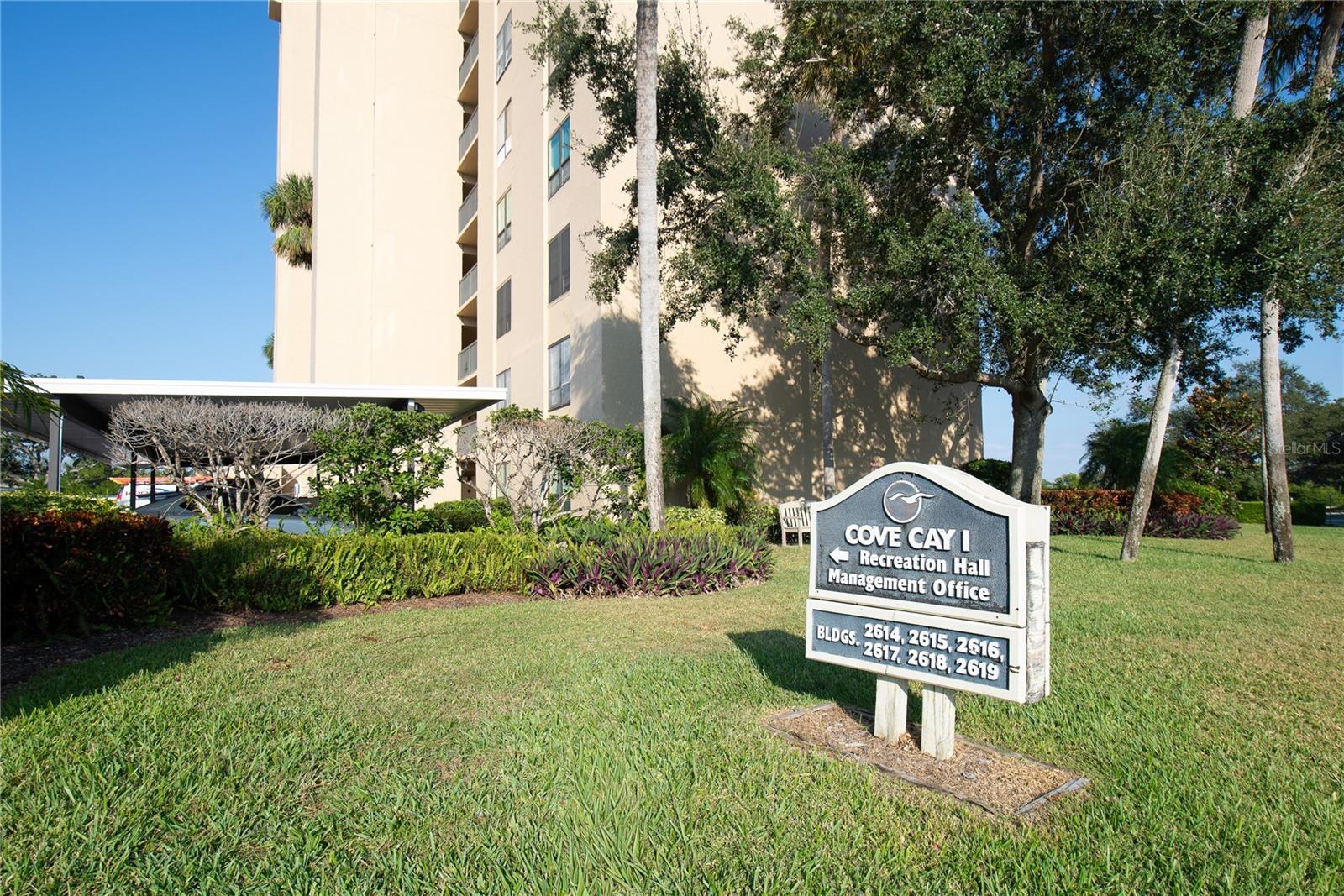 Image 22 of 40 For 2616 Cove Cay Drive 802