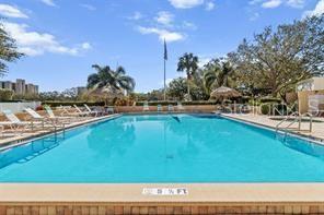 Image 37 of 40 For 2616 Cove Cay Drive 802