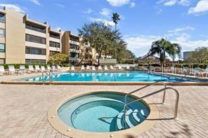 Image 38 of 40 For 2616 Cove Cay Drive 802