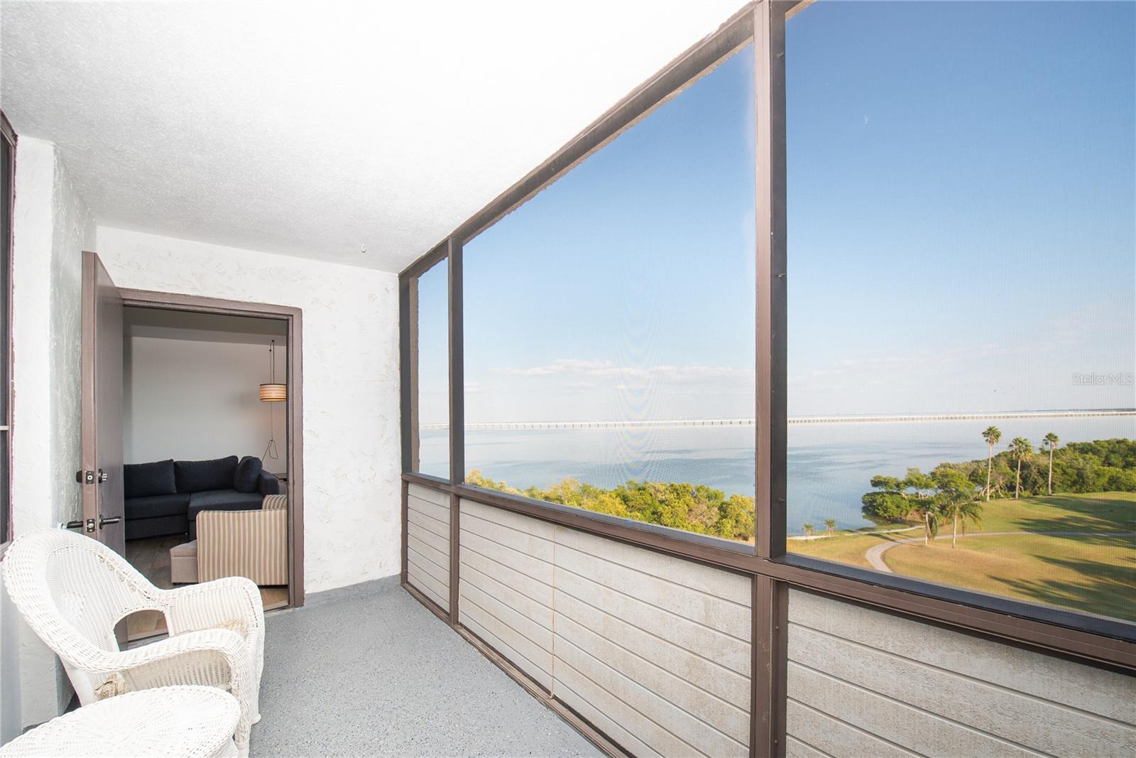 Image 7 of 40 For 2616 Cove Cay Drive 802