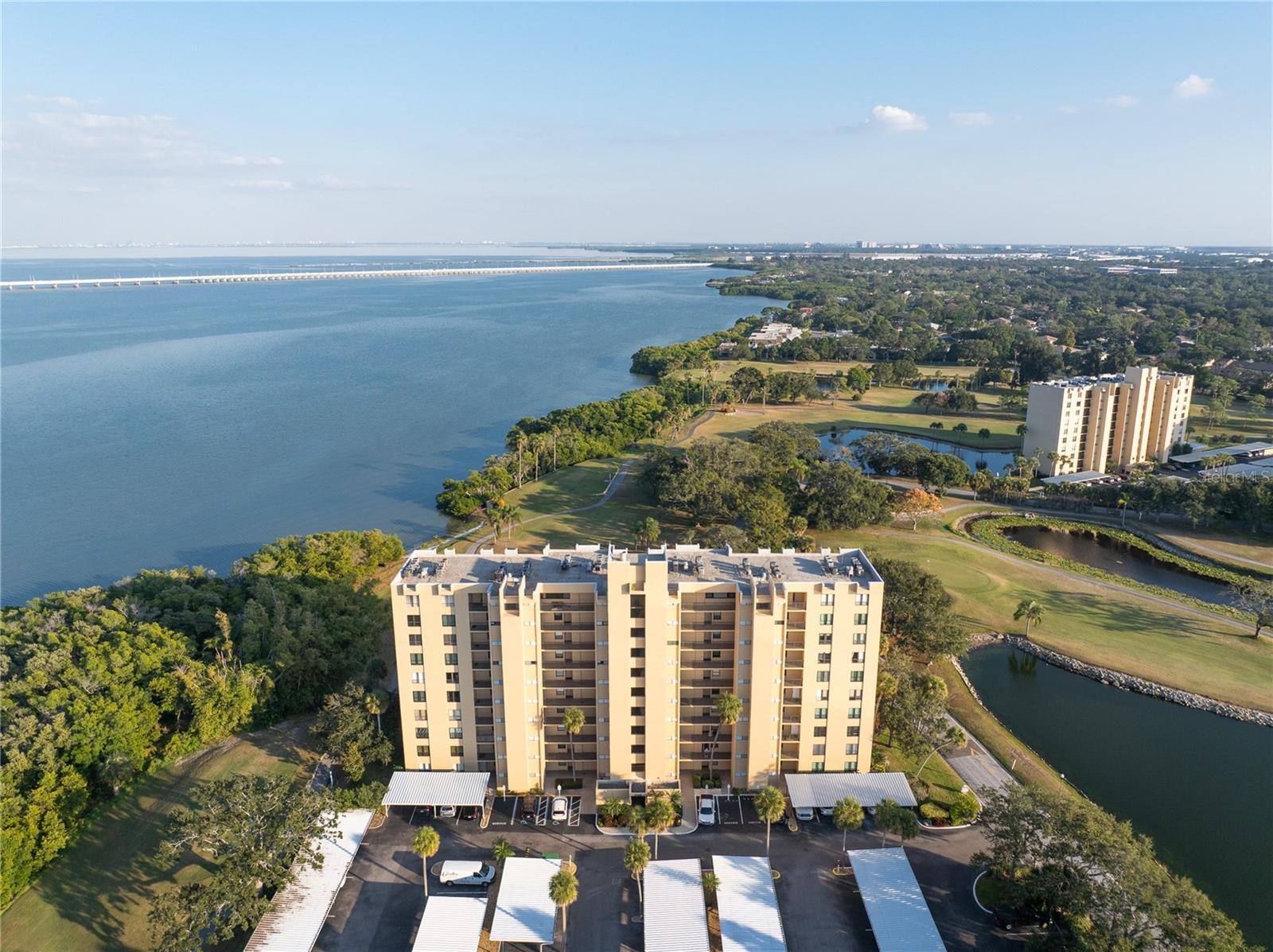 Image 9 of 40 For 2616 Cove Cay Drive 802