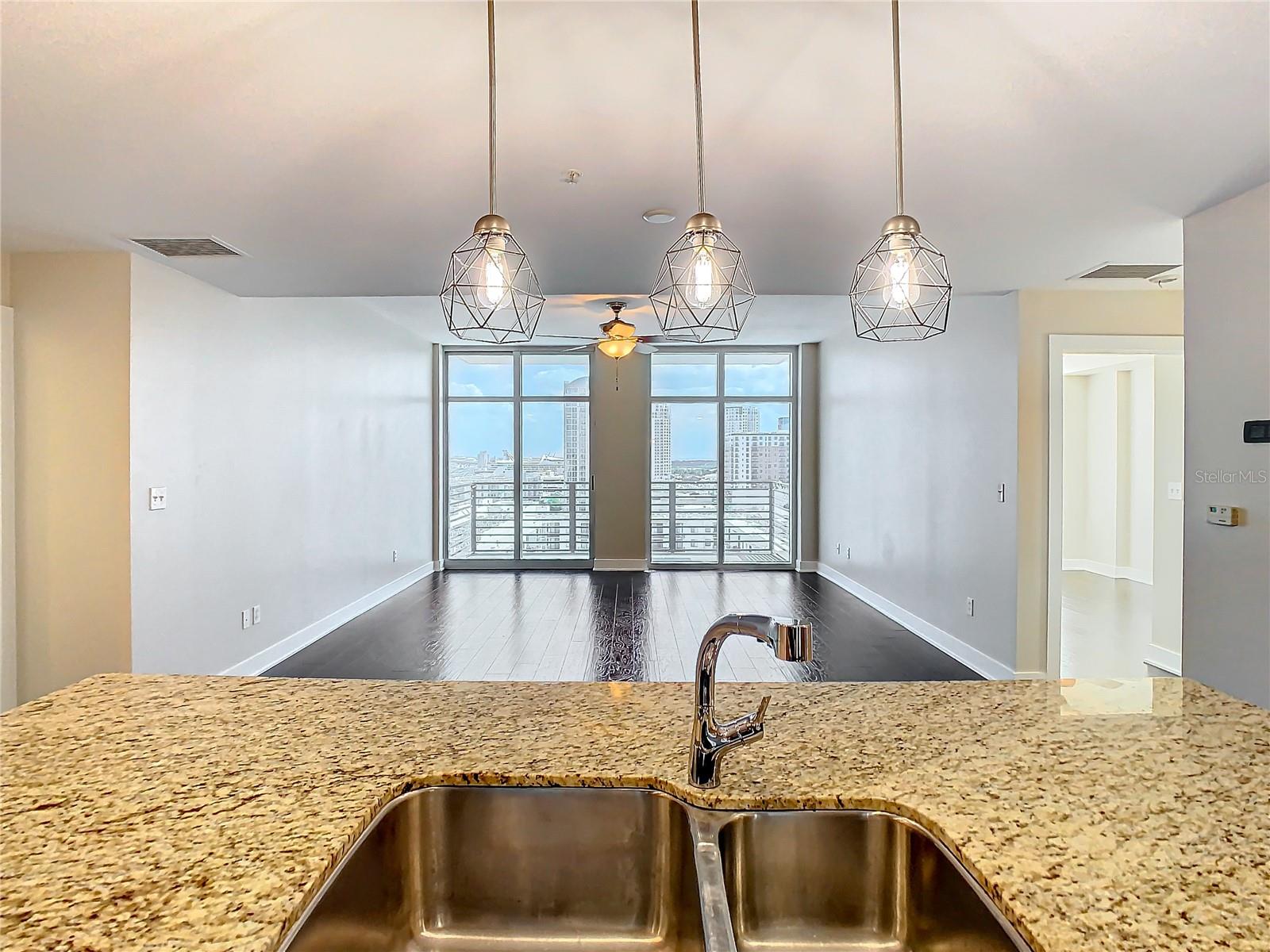 Image 12 of 59 For 1208 Kennedy Boulevard 1209