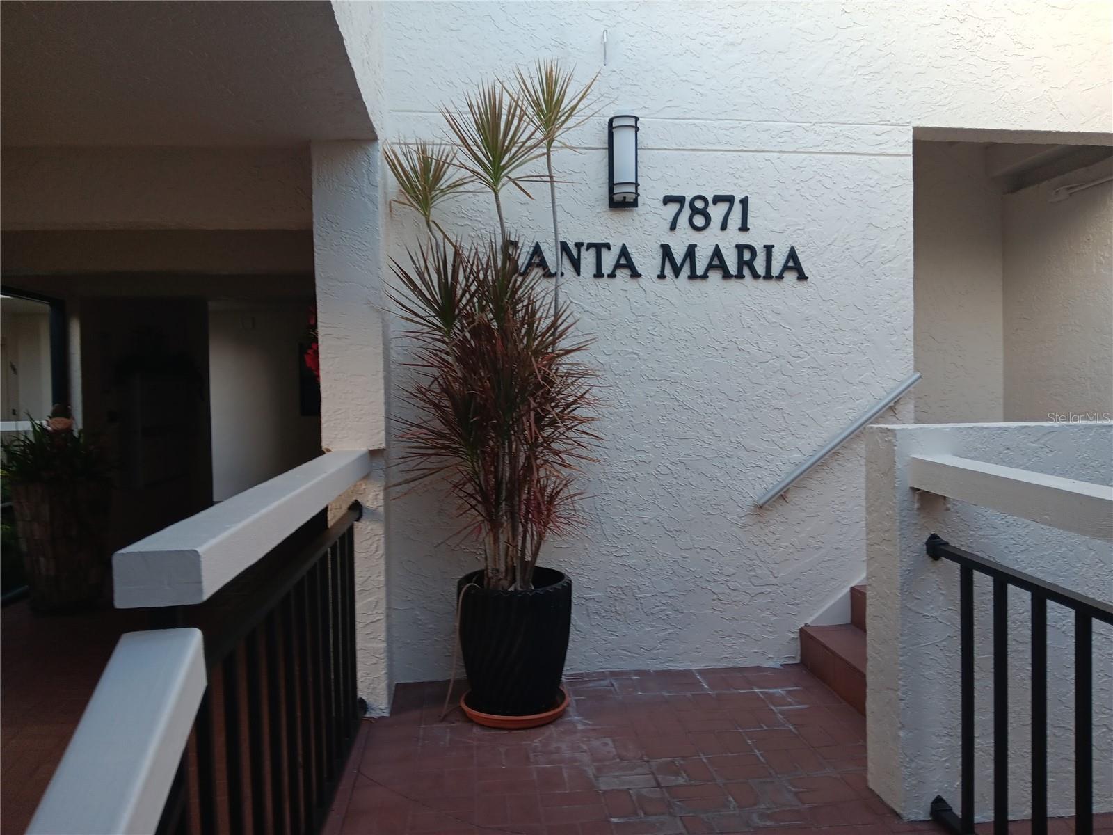 Image 4 of 6 For 7871 Sailboat Key Boulevard S 307