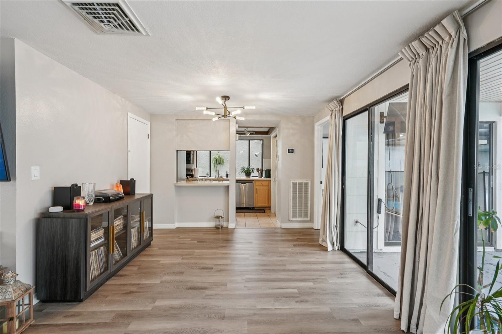 Image 26 of 80 For 12824 Settlers Drive